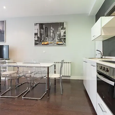 Centro By People Apartment